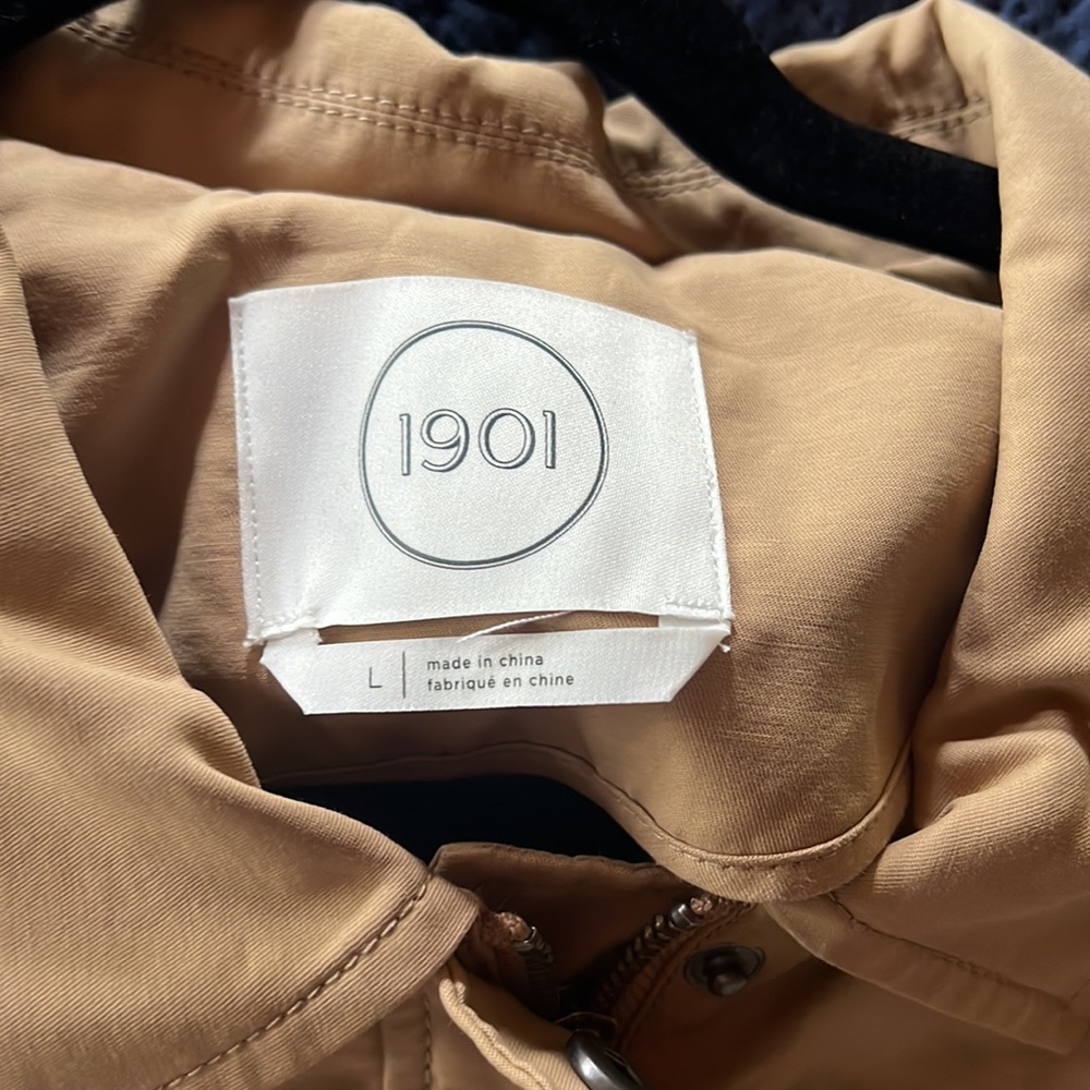 1901 Short Jacket - image 3